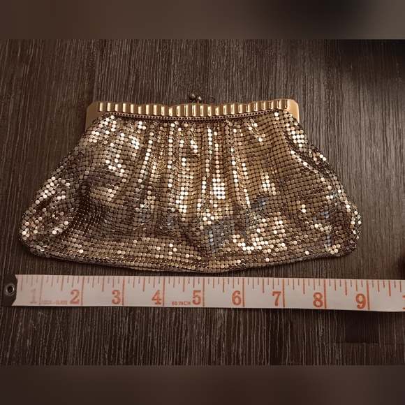 WHITING & DAVIS VINTAGE GOLD MESH BAG - Picture 12 of 13